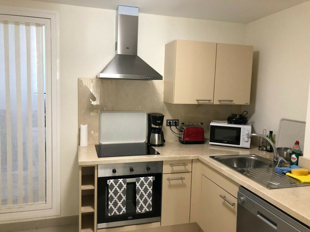 Ground Floor Apartment Estepona Málaga - image 6