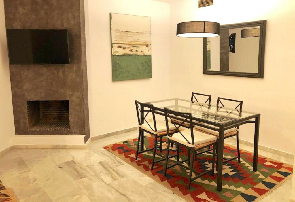 Ground Floor Apartment Nueva Andalucía Málaga - image 6
