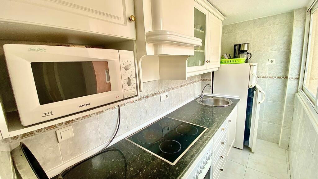 Middle Floor Apartment Benidorm Alicante - image 6