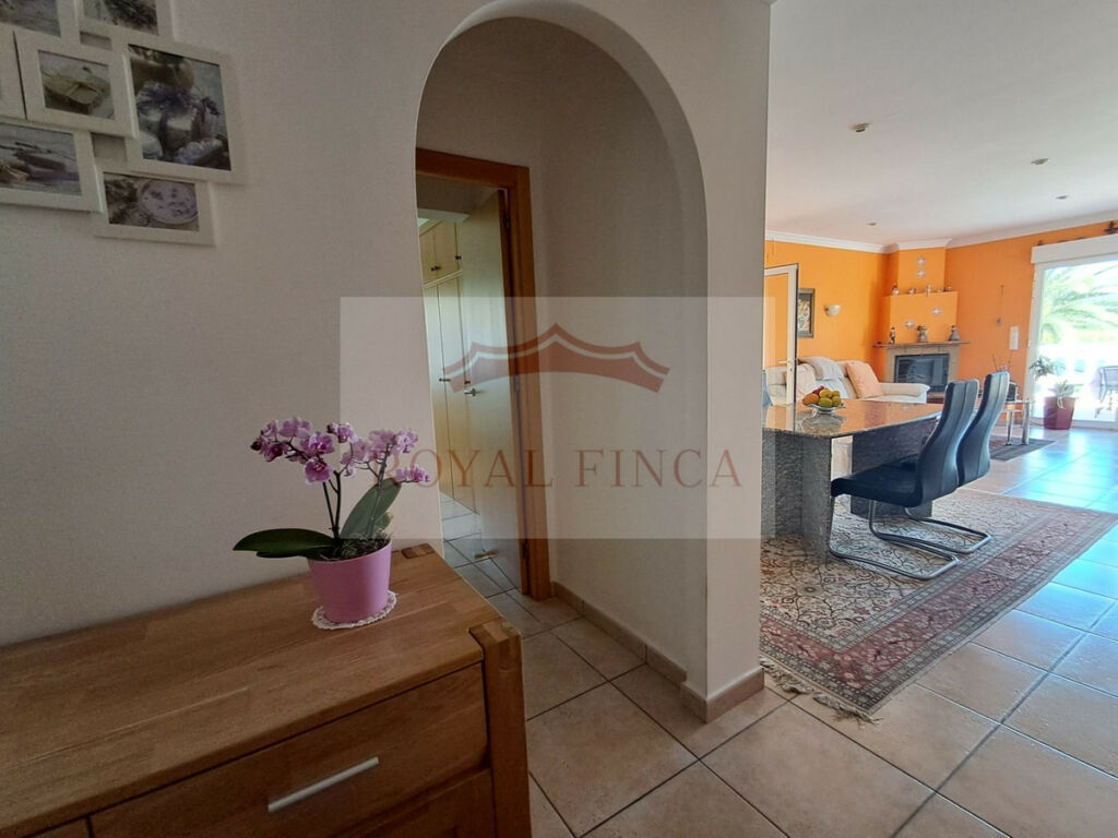Detached Villa Sanet y Negrals Alicante - image 6