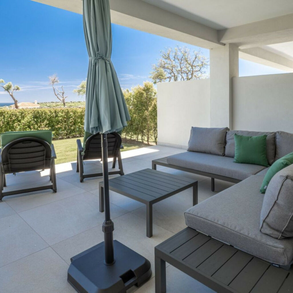 Ground Floor Apartment San Roque Club Cádiz - image 6