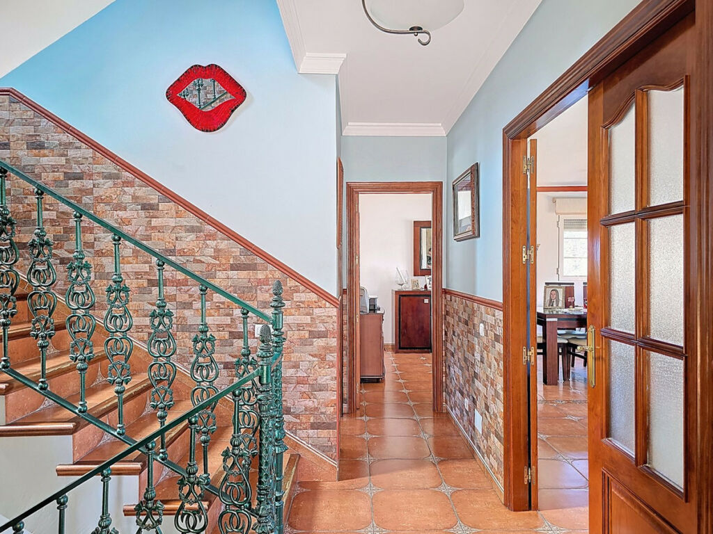 Detached Villa Canillas de Albaida Málaga - image 6