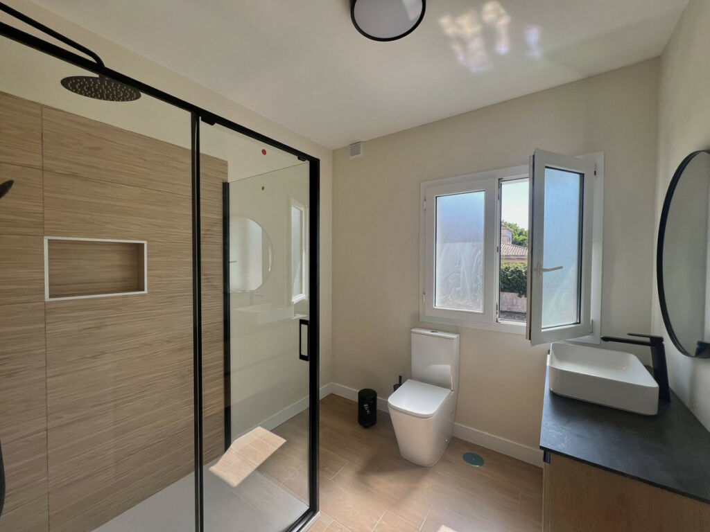 Detached Villa Cabopino Málaga - image 18
