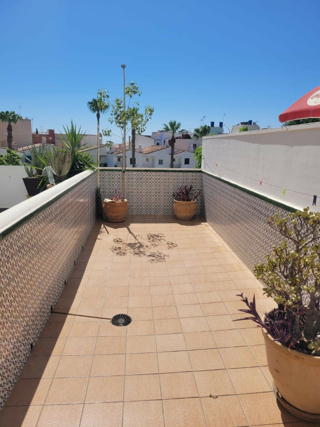 Ground Floor Apartment La Carihuela Málaga - image 6