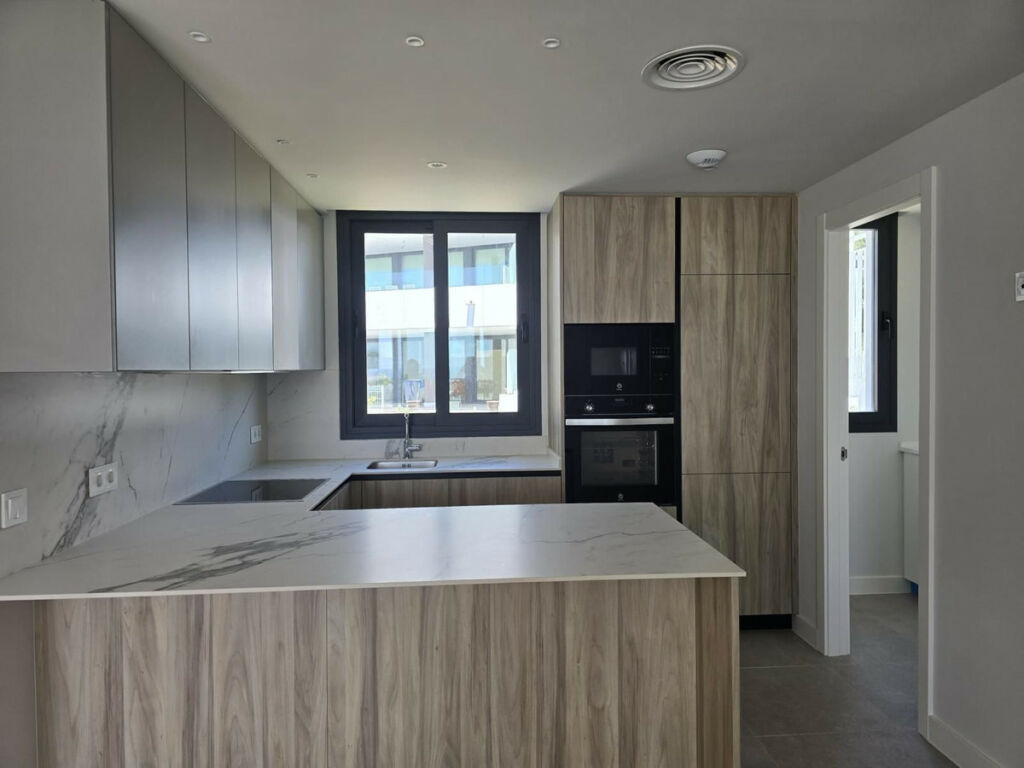 Penthouse Estepona Málaga - image 6