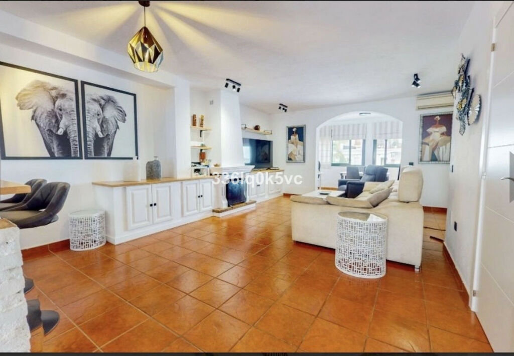 Semi-Detached House Benahavís Málaga - image 6