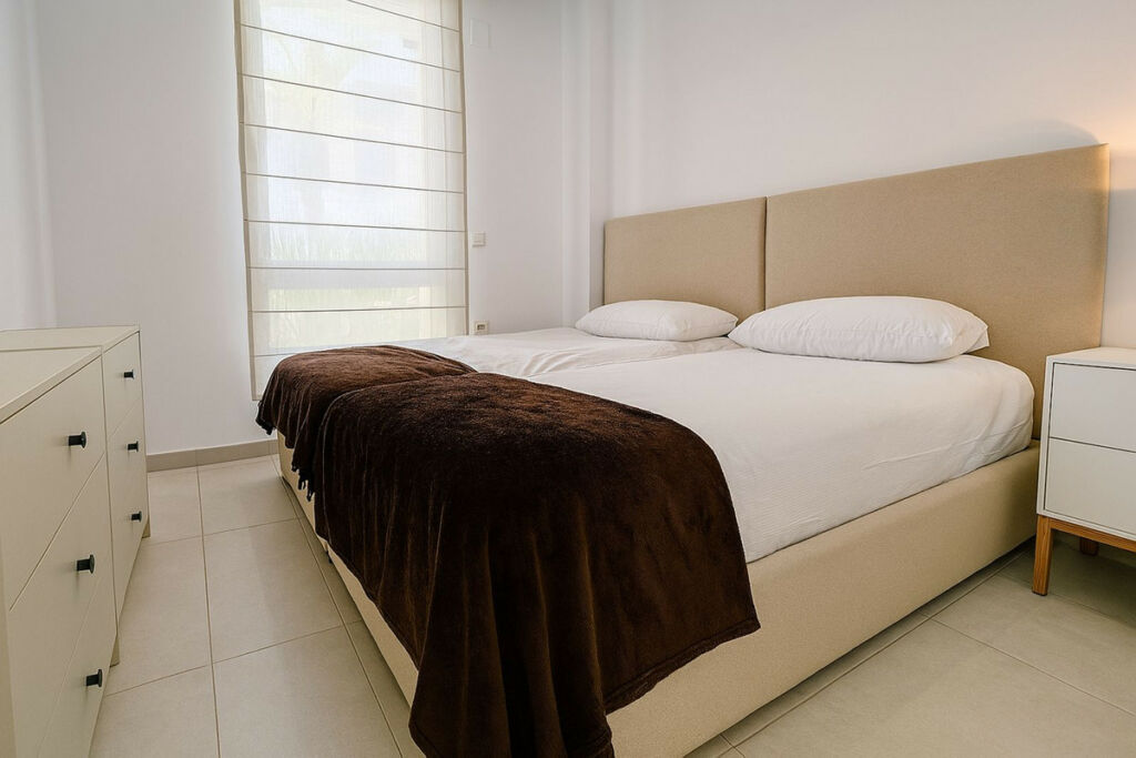 Ground Floor Apartment Elviria Málaga - image 6