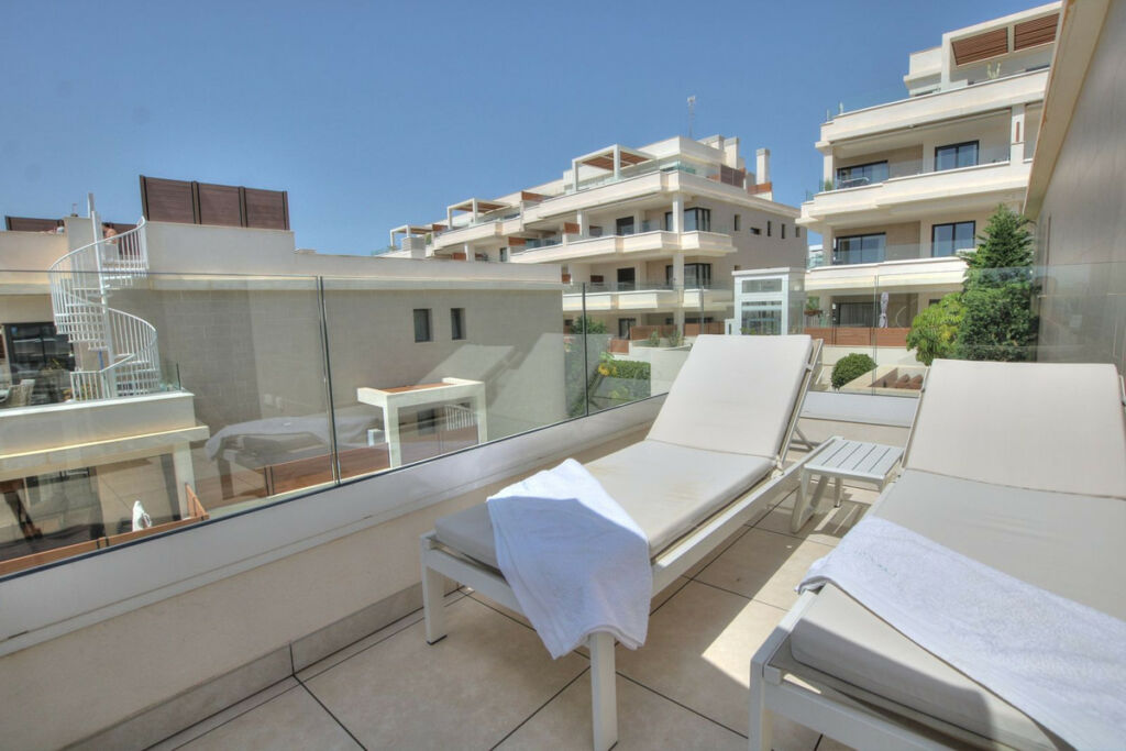 Penthouse La Cala de Mijas Málaga - image 9
