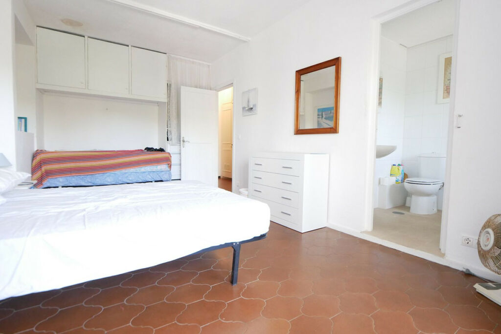 Middle Floor Apartment Puerto de Cabopino Málaga - image 9