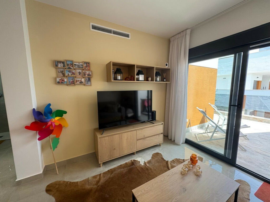 Middle Floor Apartment Pilar de la Horadada Alicante - image 6