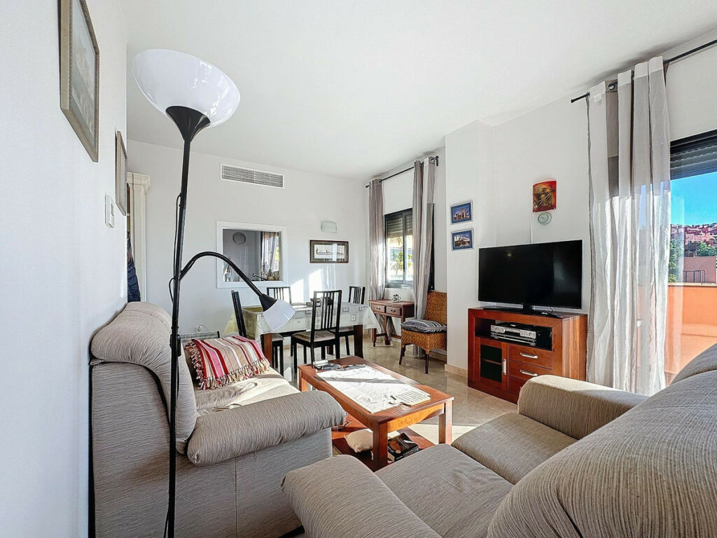Penthouse Manilva Málaga - image 6