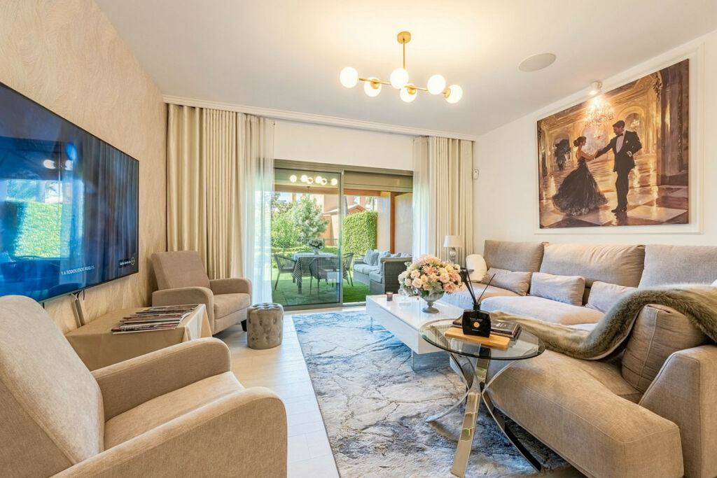 Ground Floor Apartment Estepona Málaga - image 15