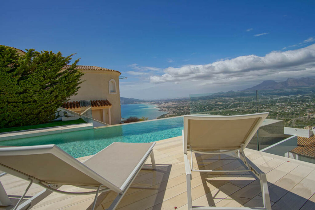 Detached Villa Altea Alicante - image 6