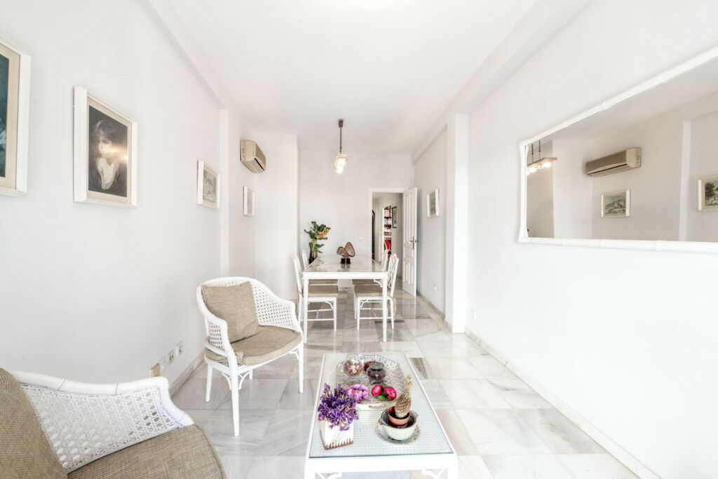 Middle Floor Apartment Marbella Málaga - image 7