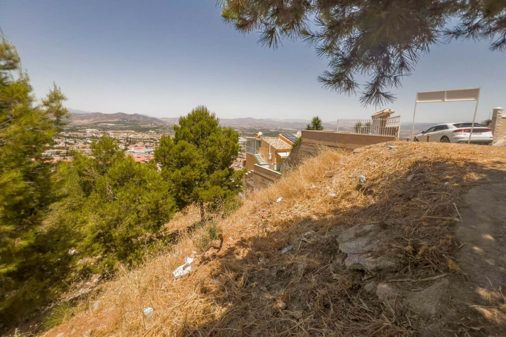 Residential Plot Alhaurín de la Torre Málaga - image 6
