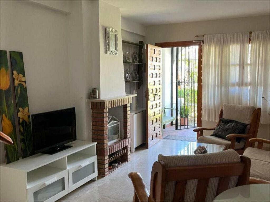Townhouse Calahonda Málaga - image 6