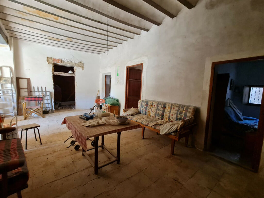 Townhouse Pinoso Alicante - image 6