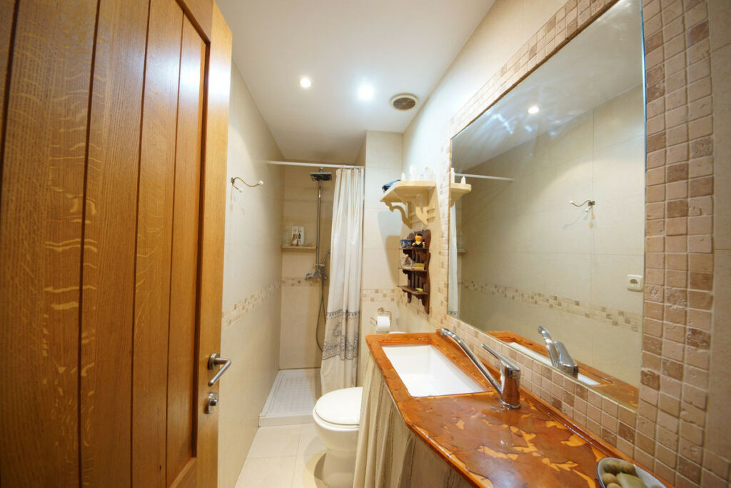 Townhouse Nueva Andalucía Málaga - image 6
