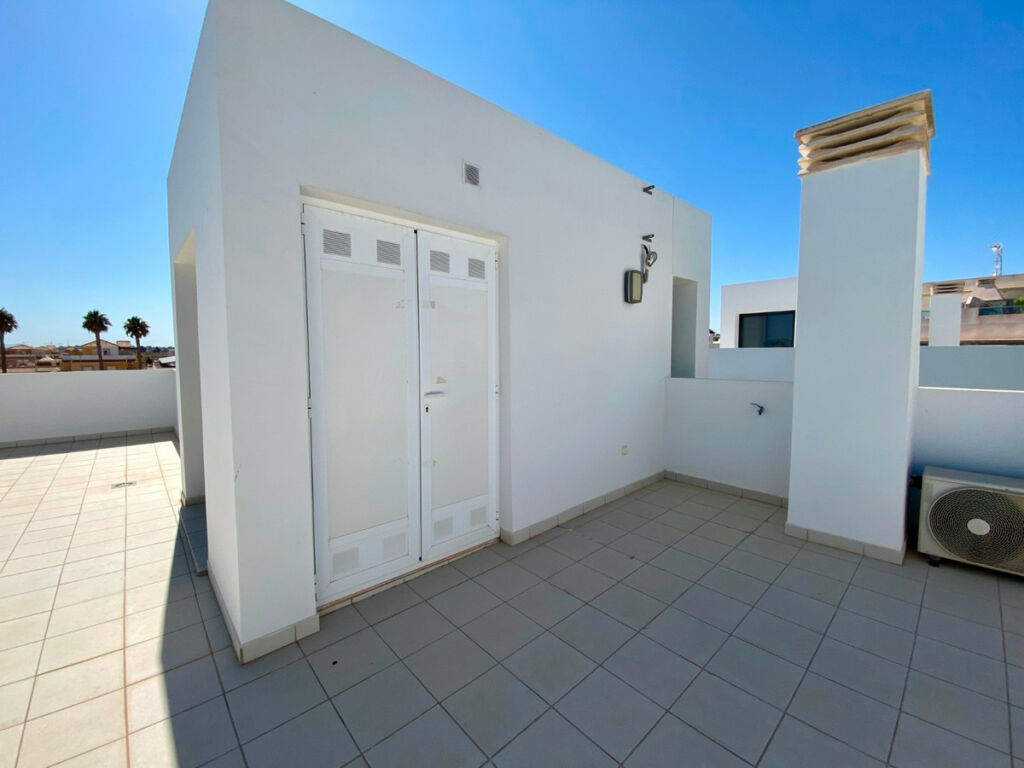 Detached Villa Ciudad Quesada Alicante - image 64