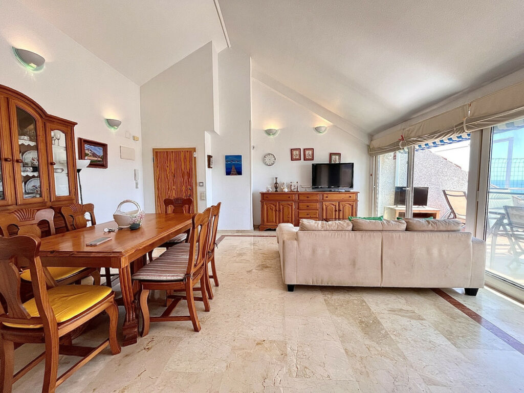 Penthouse Dehesa de Campoamor Alicante - image 7