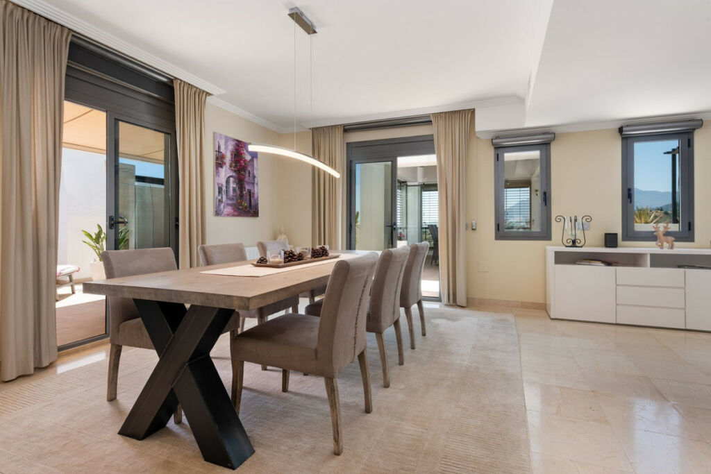 Penthouse Los Flamingos Málaga - image 7