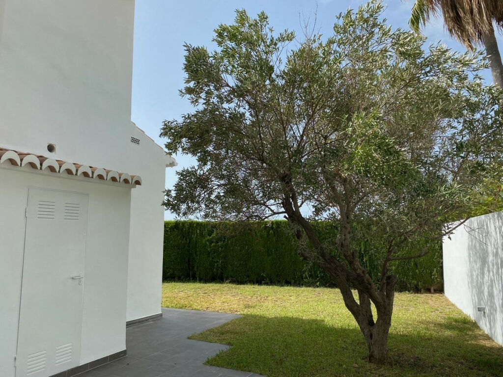 Bungalow Moraira Alicante - image 7