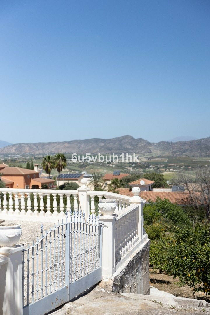Land Alhaurín de la Torre Málaga - image 7