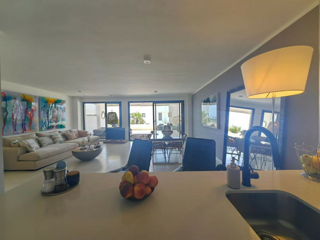 Ground Floor Apartment Estepona Málaga - image 7