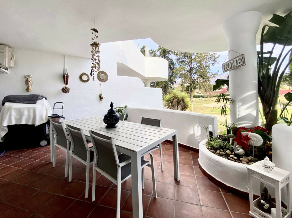 Middle Floor Apartment Mijas Golf Málaga - image 7