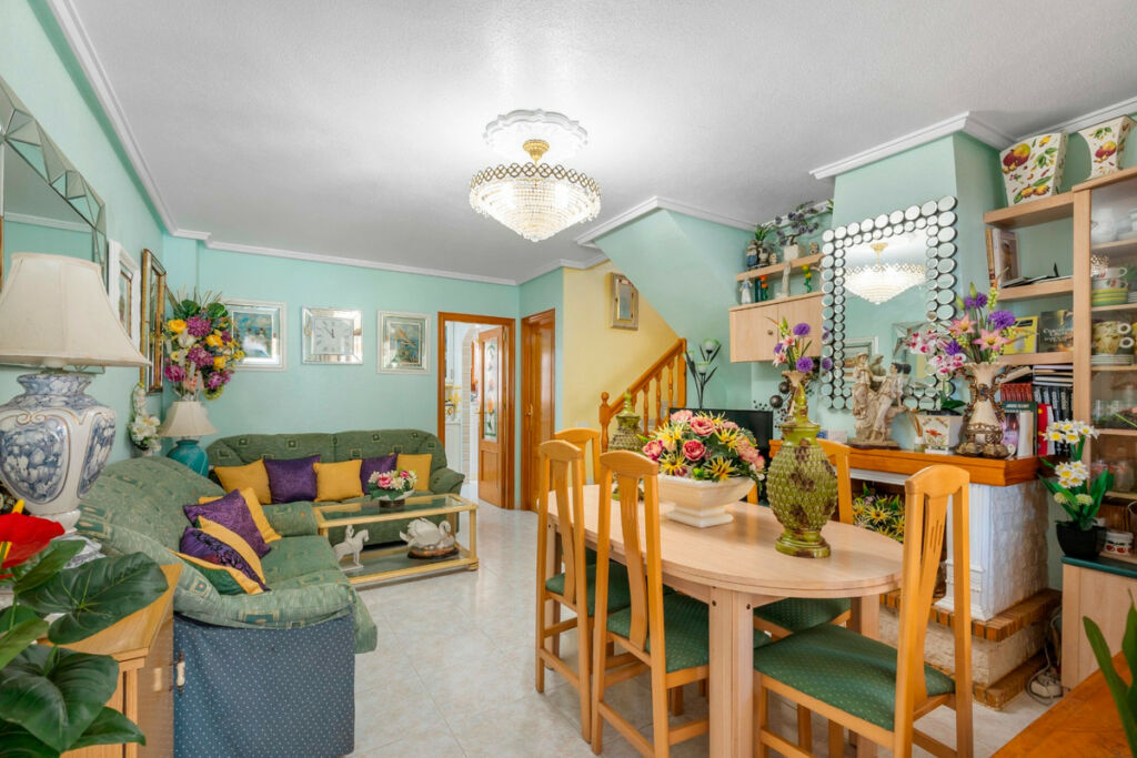 Detached Villa Torrevieja Alicante - image 6