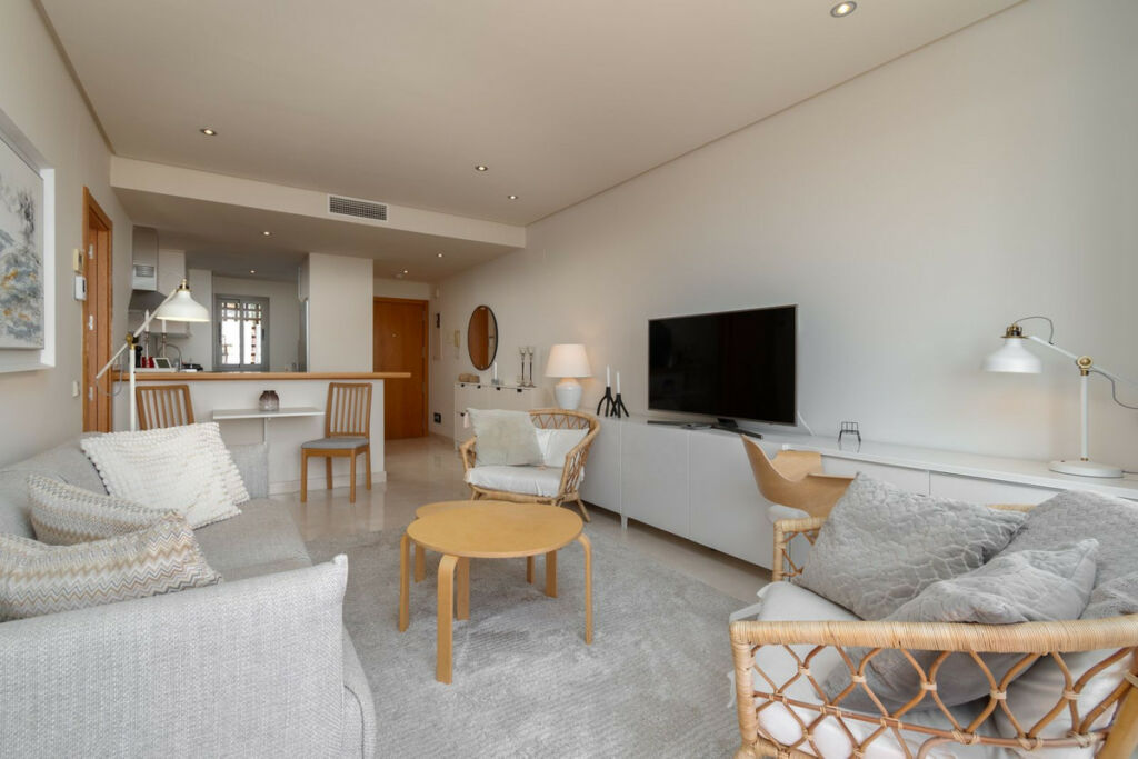 Penthouse New Golden Mile Málaga - image 7