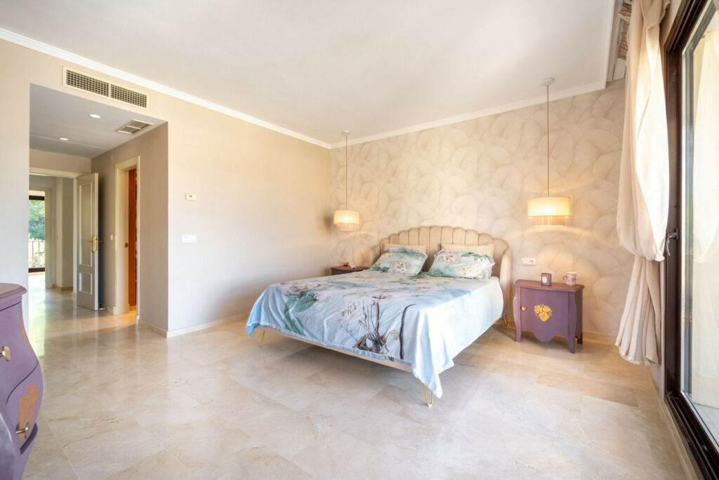 Penthouse La Quinta Málaga - image 7