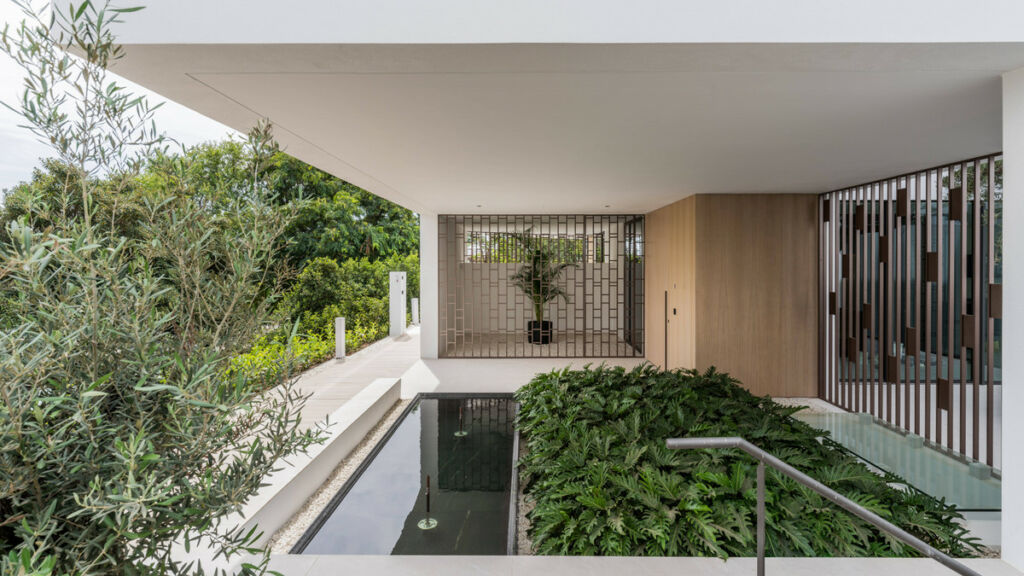 Semi-Detached House The Golden Mile Málaga - image 7
