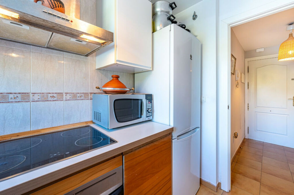 Penthouse Calahonda Málaga - image 5