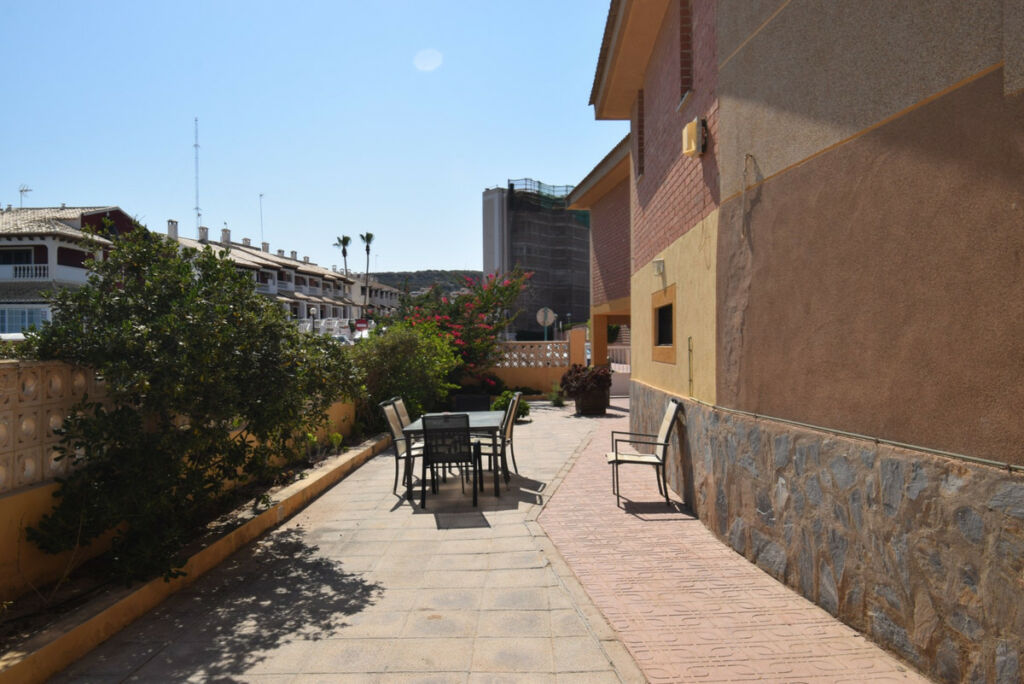 Detached Villa Guardamar del Segura Alicante - image 7