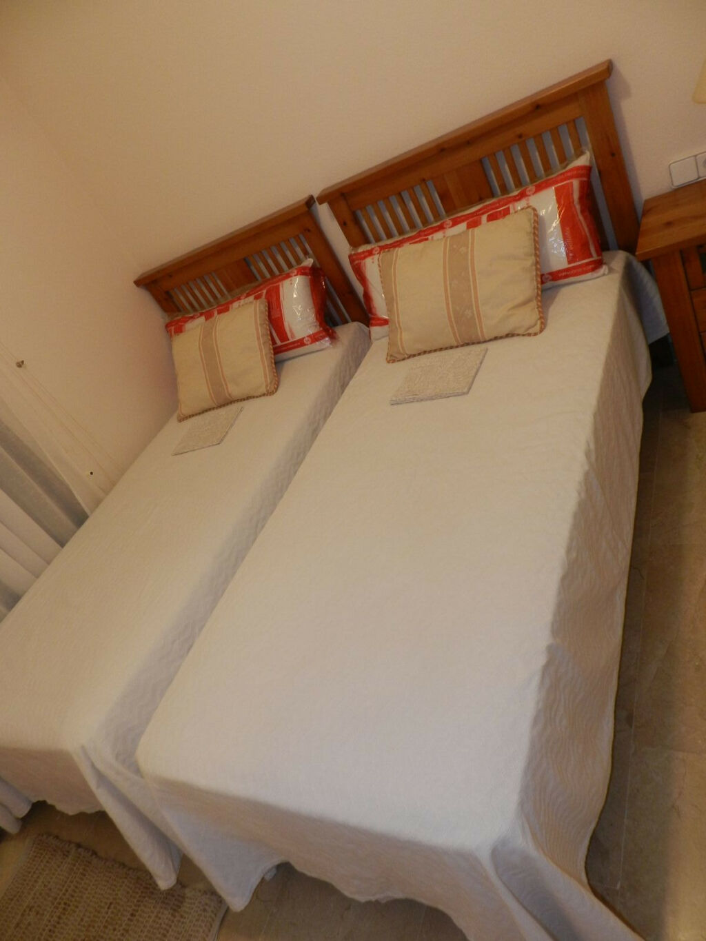 Middle Floor Apartment La Duquesa Málaga - image 7