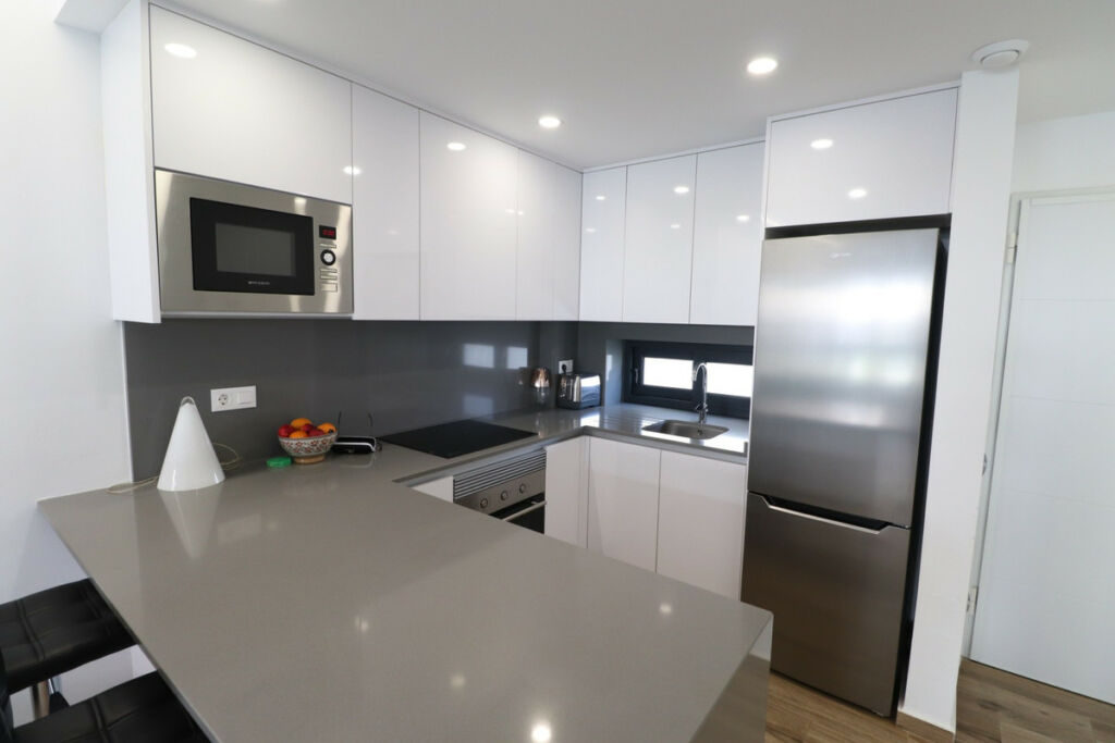 Ground Floor Apartment Villamartin Alicante - image 7