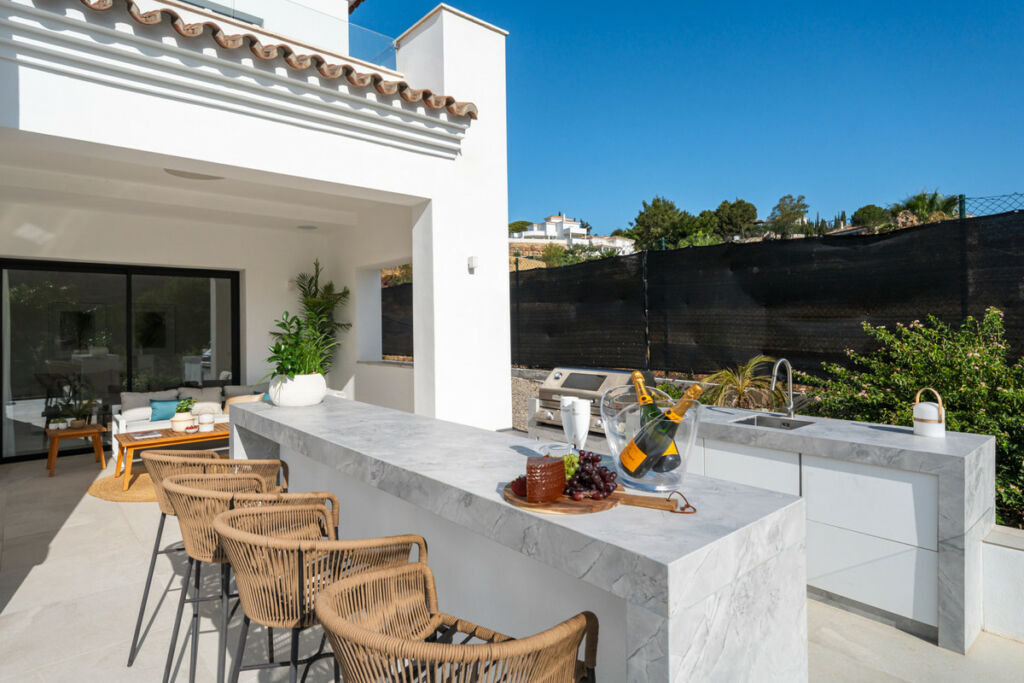 Detached Villa Elviria Málaga - image 7