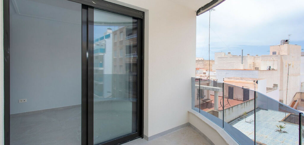 Middle Floor Apartment Playa Del Cura Alicante - image 7