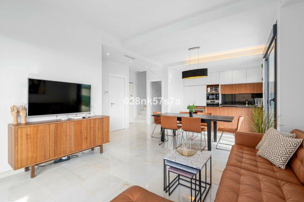 Detached Villa Lomas de Cabo Roig Alicante - image 7