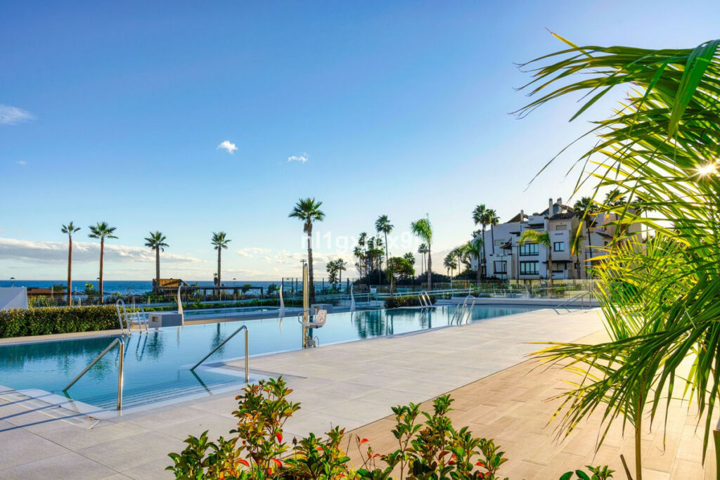 Penthouse Duplex Estepona Málaga - image 7
