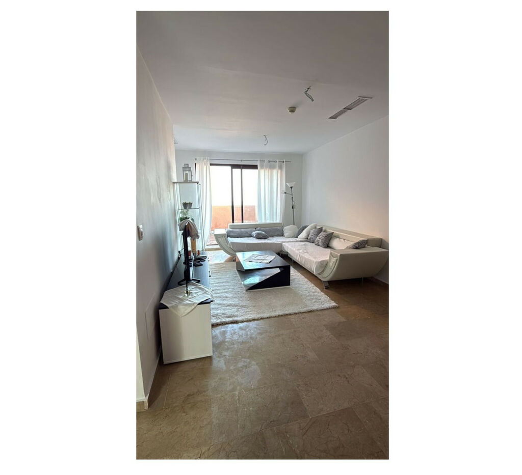Penthouse Manilva Málaga - image 7