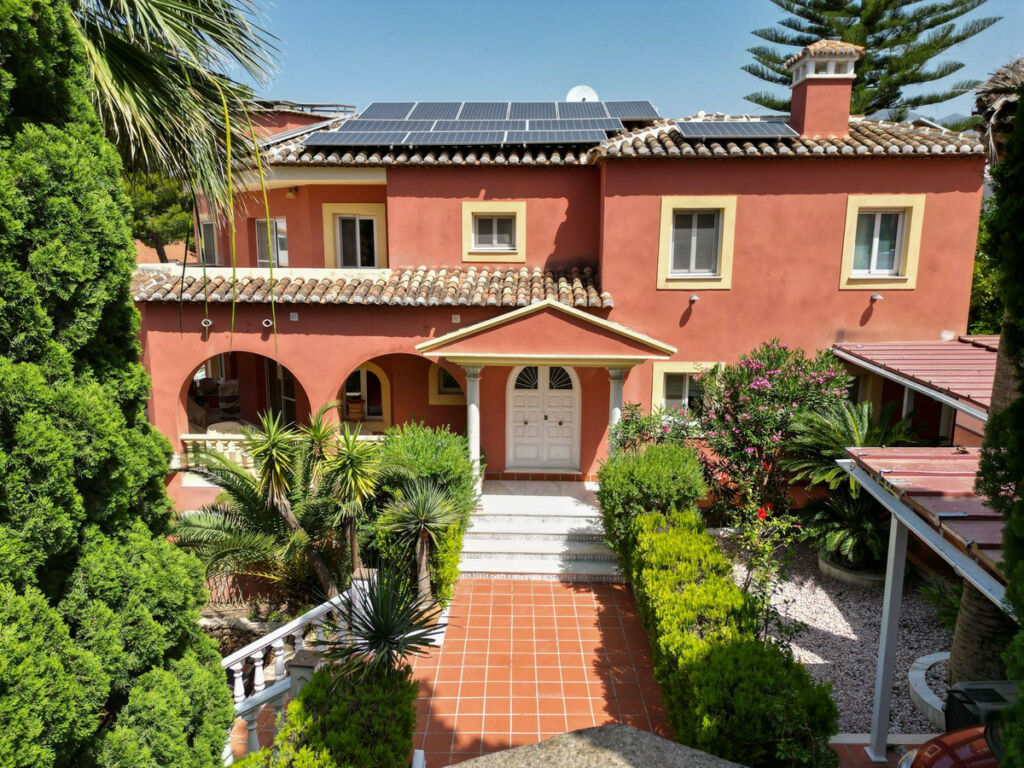 Detached Villa Mijas Málaga - image 7