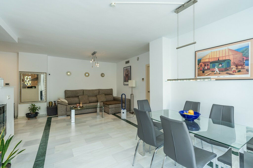 Ground Floor Apartment Marbella Málaga - image 6