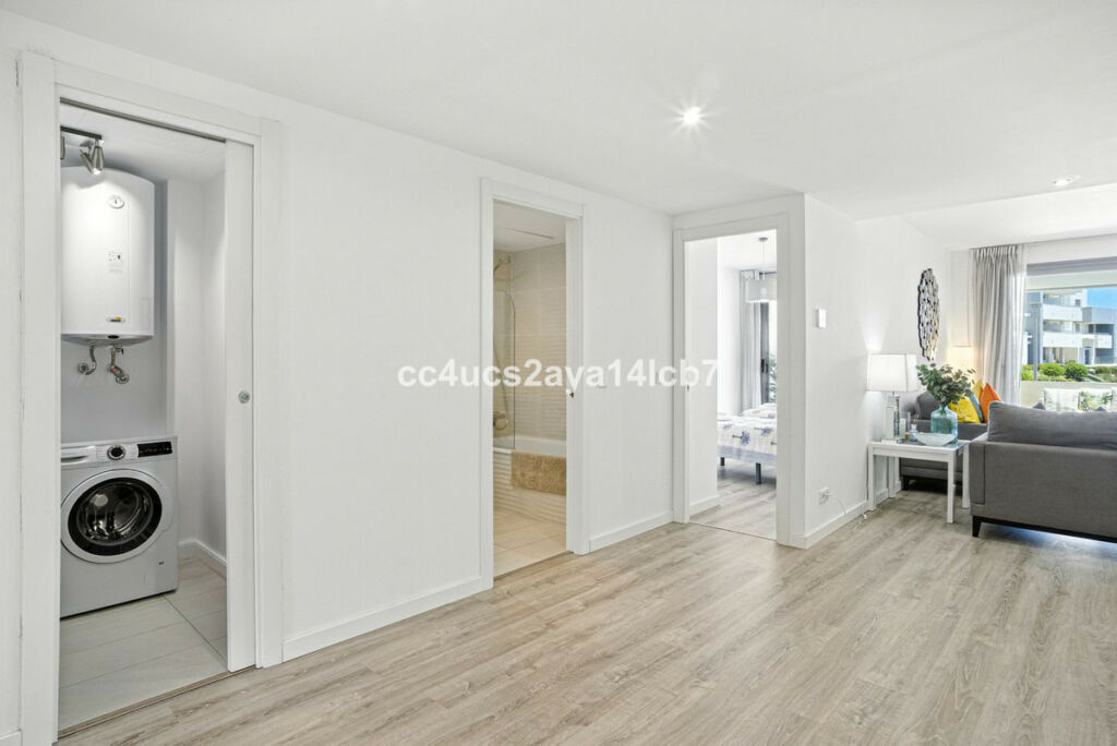 Ground Floor Apartment Estepona Málaga - image 7
