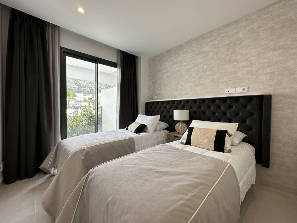 Ground Floor Apartment Benalmadena Málaga - image 7