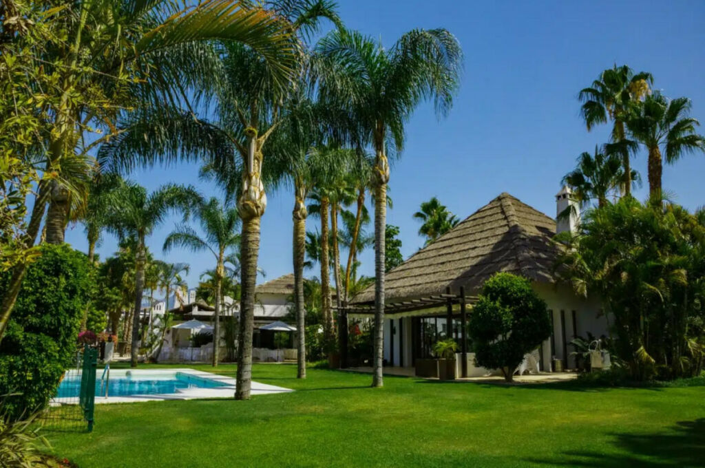 Residential Plot El Paraiso Málaga - image 7