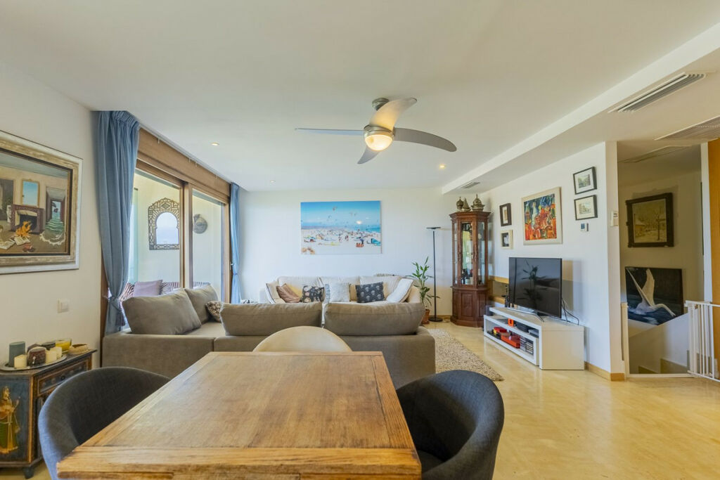 Duplex Altos de los Monteros Málaga - image 7
