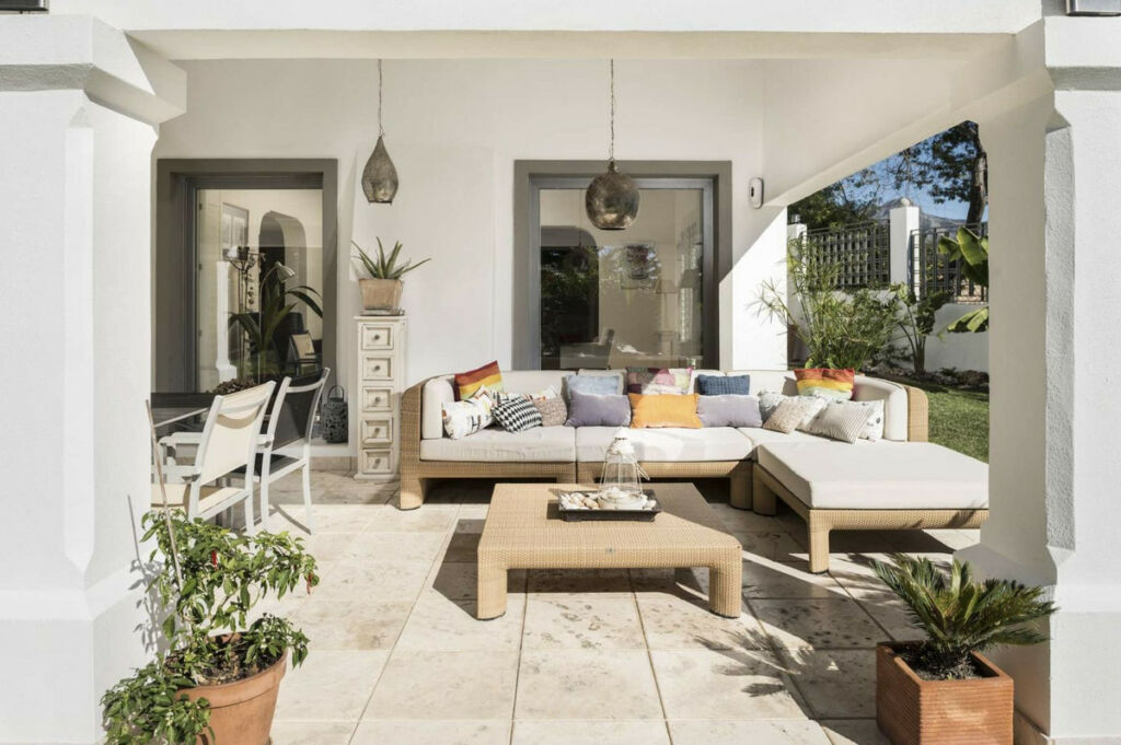 Detached Villa La Quinta Málaga - image 7