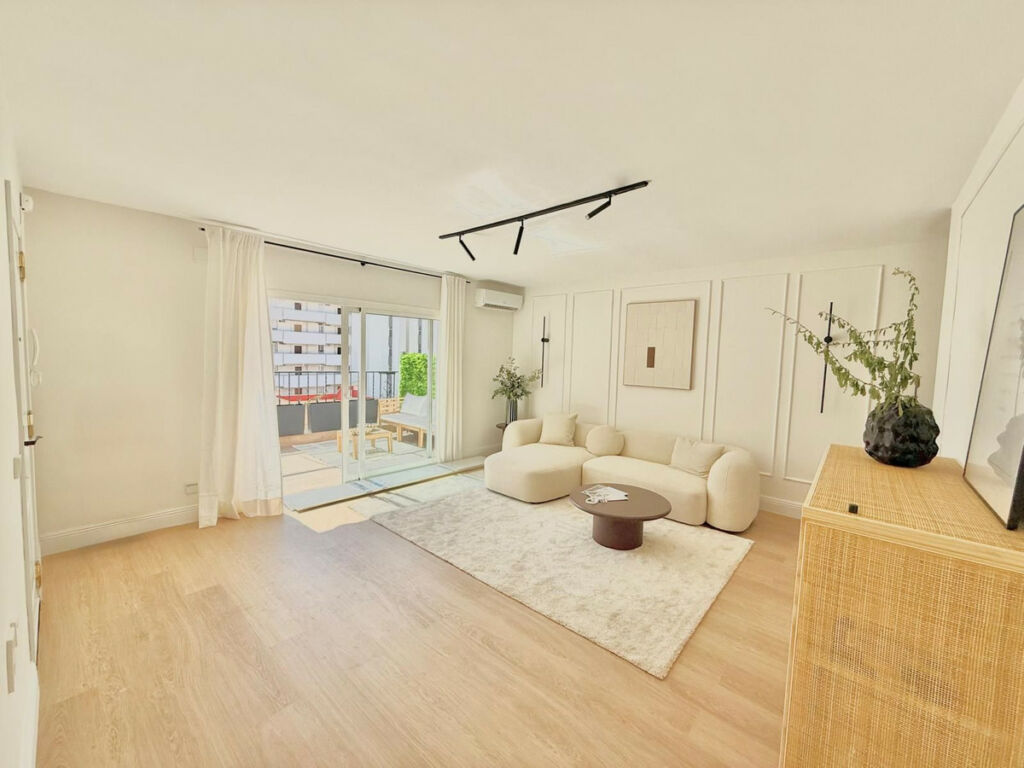 Penthouse Fuengirola Málaga - image 7